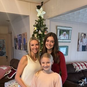 Meet your Posher, Dianna